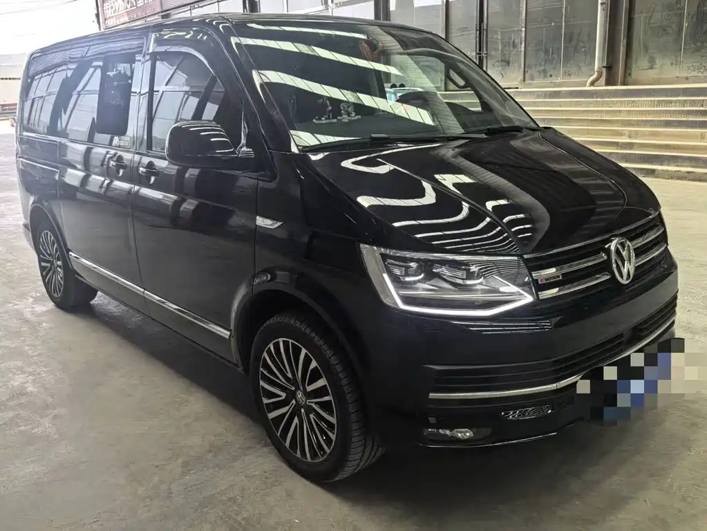 Volkswagen Multivan — миниатюра 3