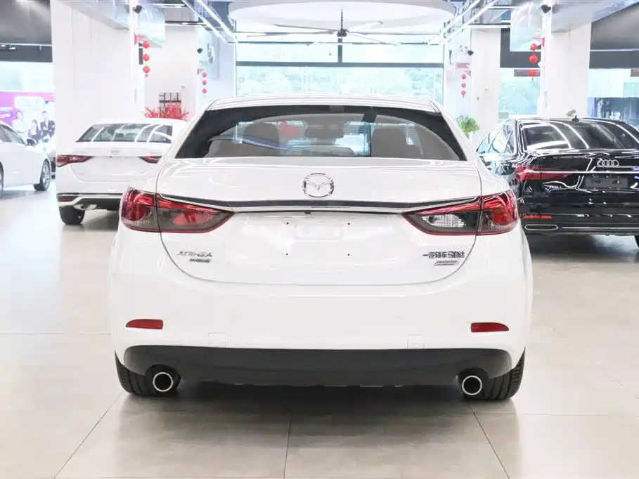 Mazda Atenza 2017 2.0L Luxury