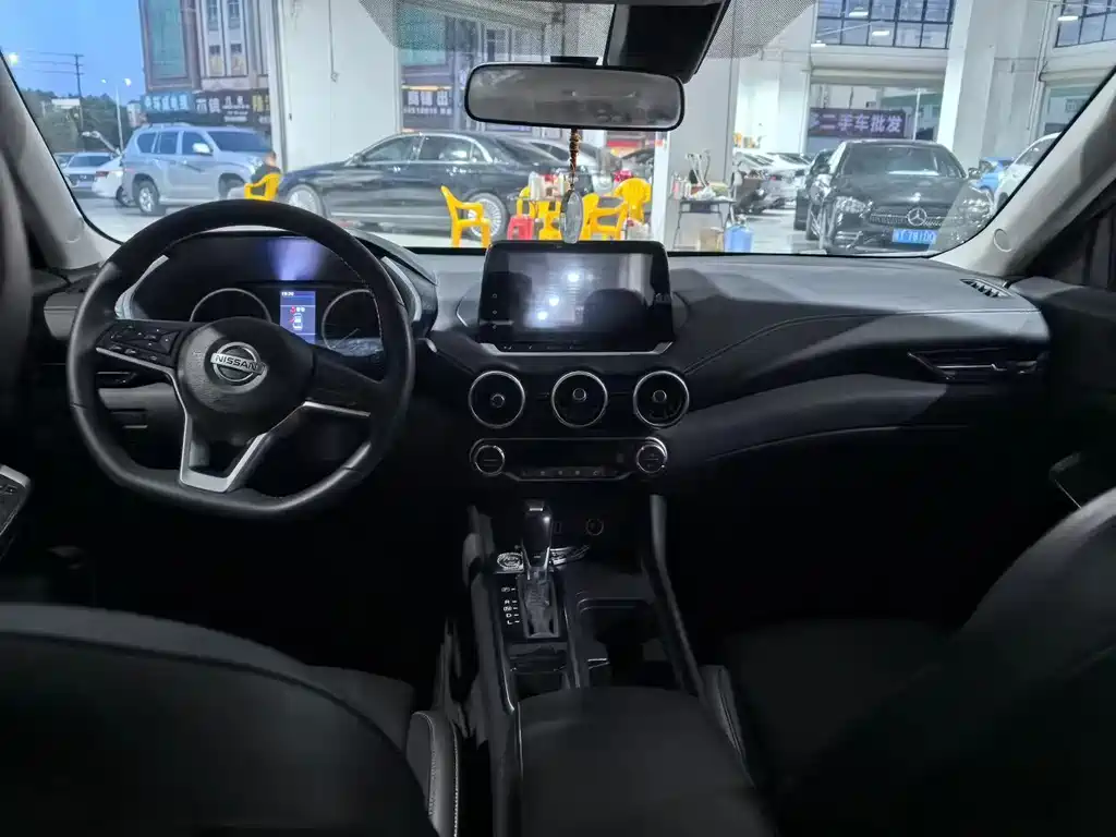 Nissan Sylphy 2021 1.6L XL CVT Enjoy