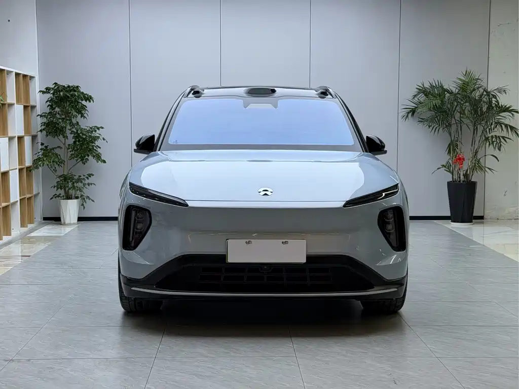 NIO ES6 — миниатюра 2