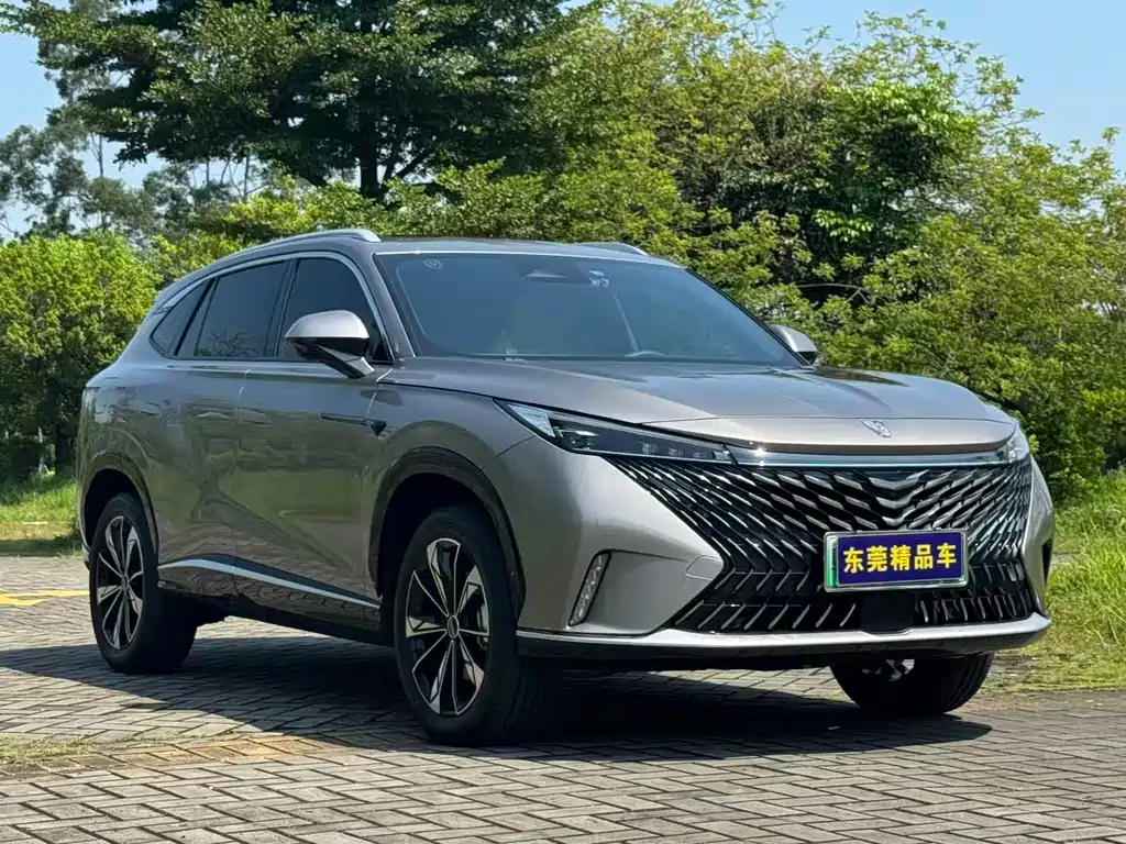 Roewe RX5 New Energy — миниатюра 3