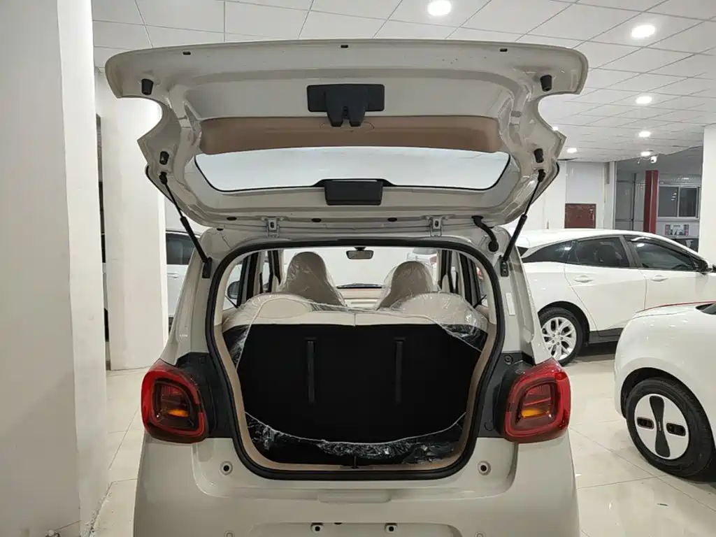 Wuling MINIEV — миниатюра 19