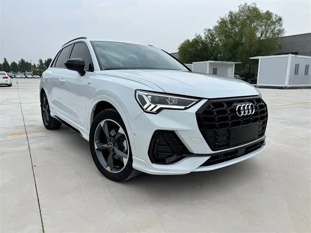 Audi Q3 2022