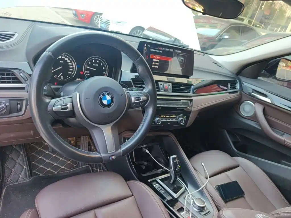 BMW X2 — миниатюра 10