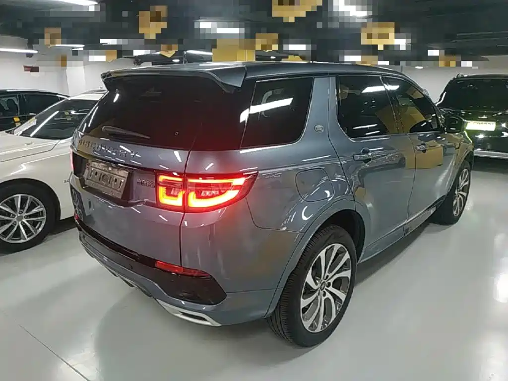 Land Rover Discovery Sport Hybrid — миниатюра 7