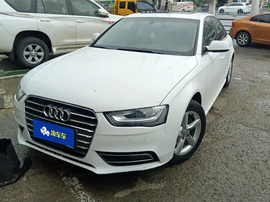 Audi A4L 2013