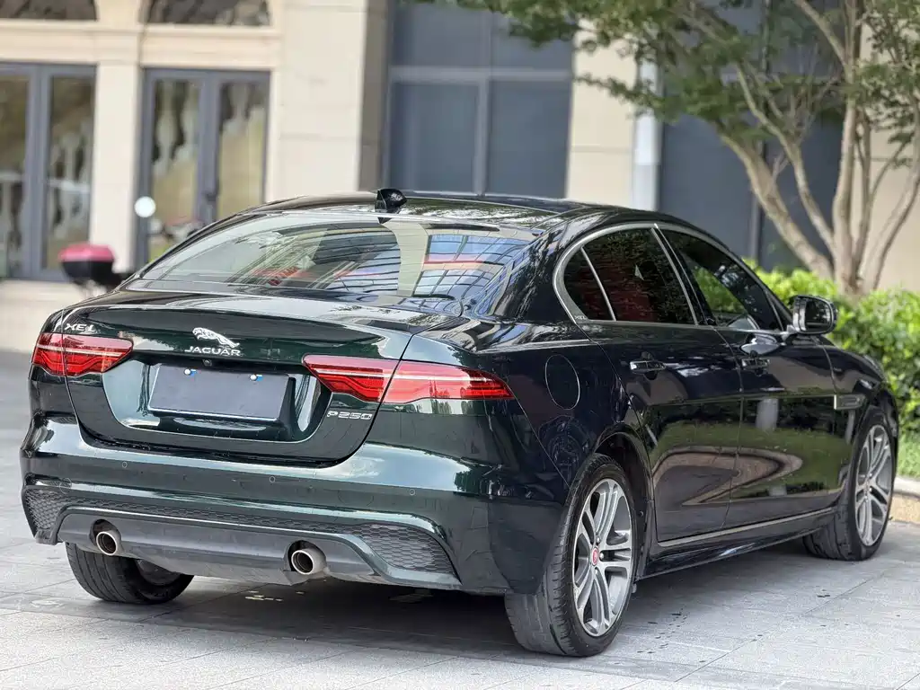 Jaguar XEL — миниатюра 8
