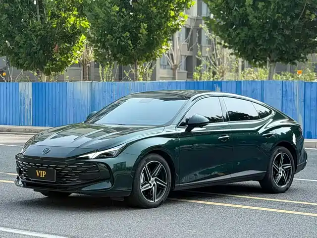 2025 MG MG7