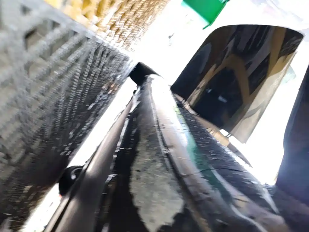 Tesla Model 3 — миниатюра 21