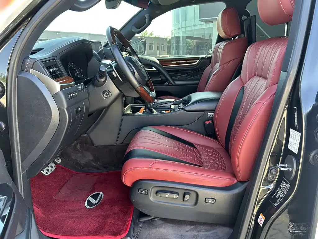 Lexus LX — миниатюра 10
