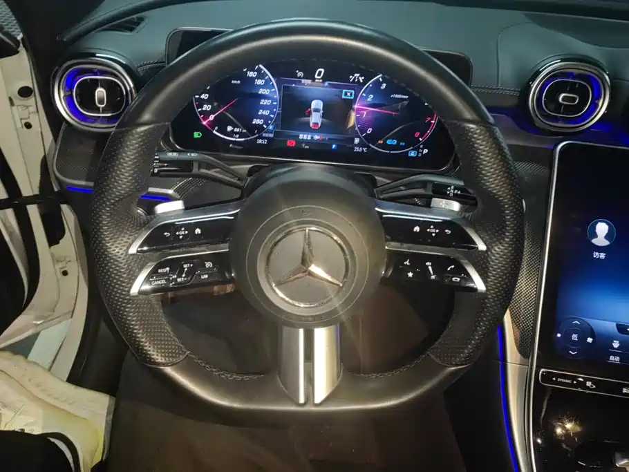 Mercedes-Benz C-Class — миниатюра 15