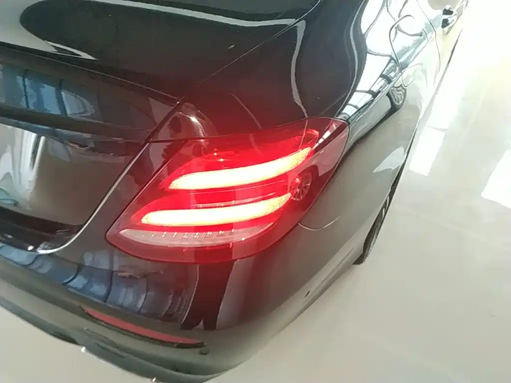 Mercedes-Benz E-Class E 2017 E 200 Sport 4MATIC