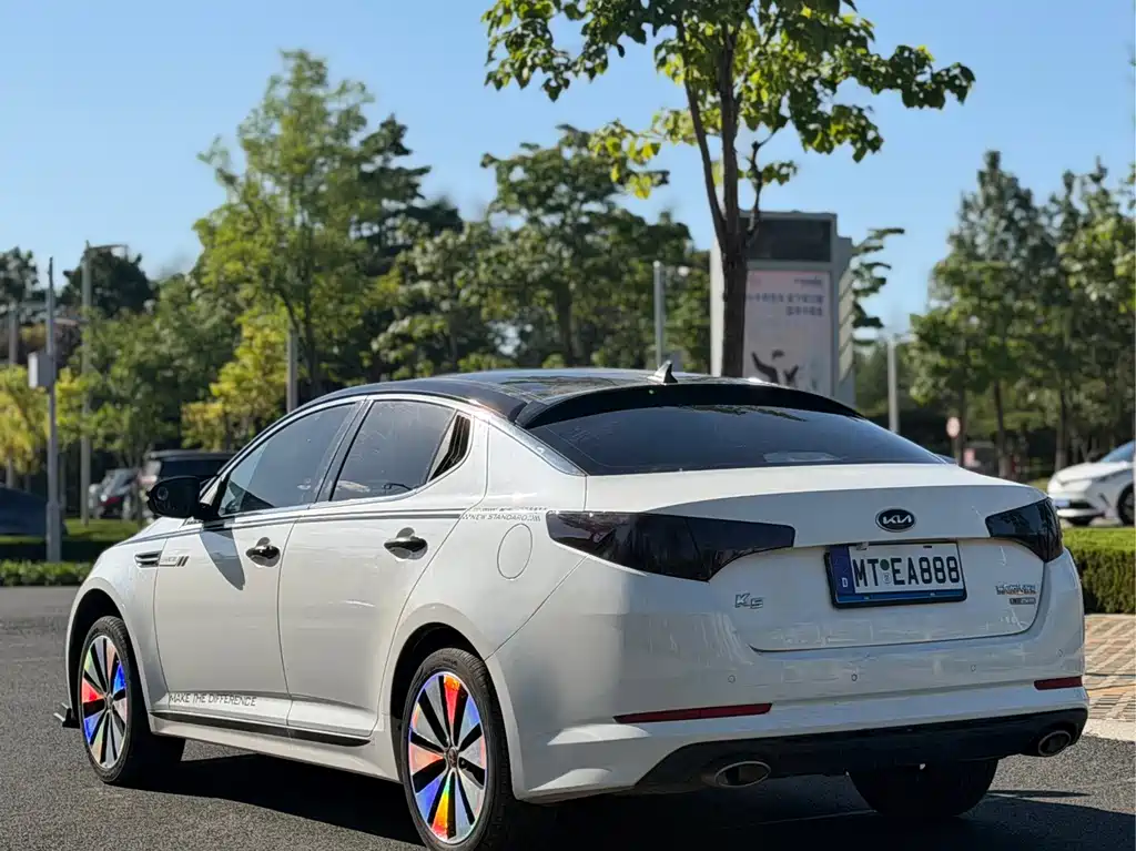 Kia K5 — миниатюра 4