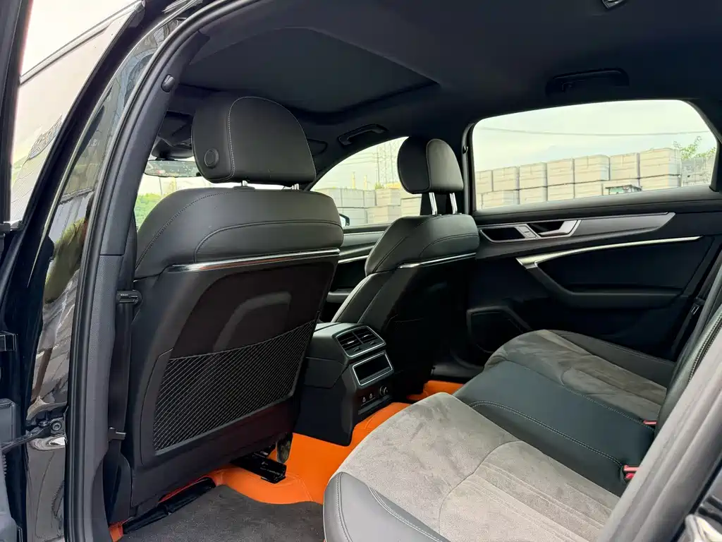 Audi A6L — миниатюра 5