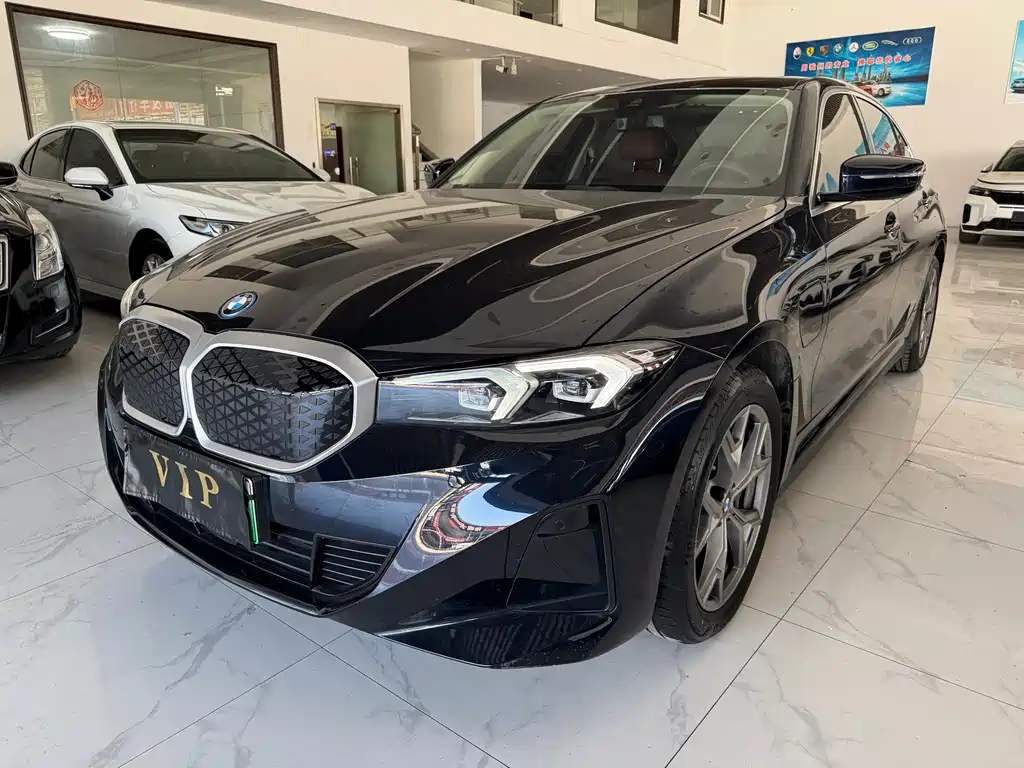BMW i3 2025