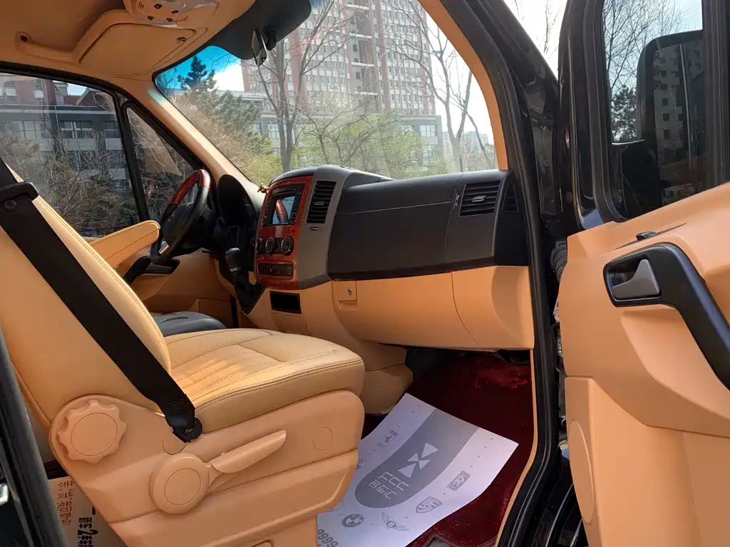 Mercedes-Benz Sprinter 2017 3.5L AT