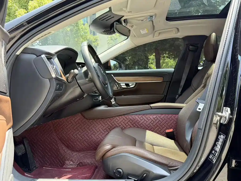 Volvo S90 2020 T5 Luxury