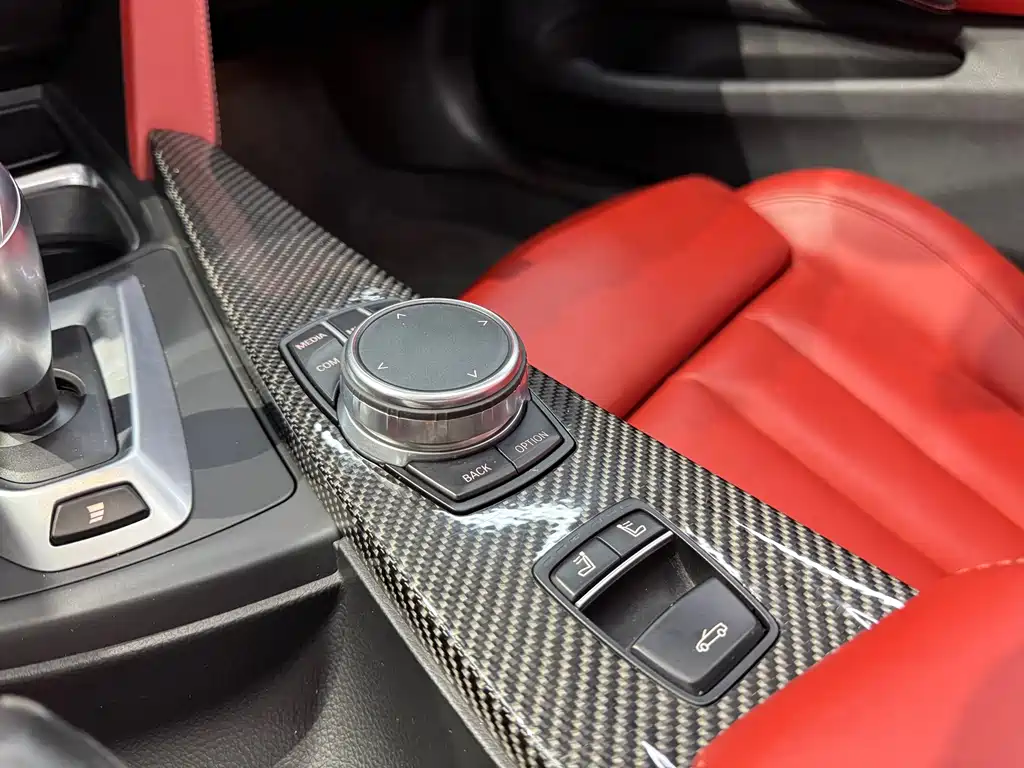 BMW M4 2017 M4
