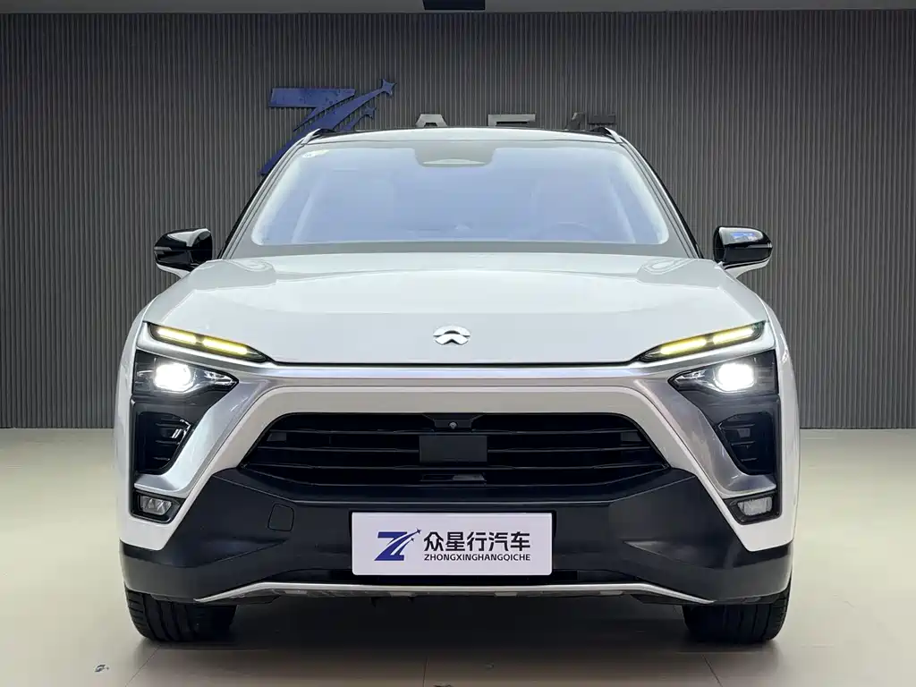 NIO ES8 — миниатюра 2