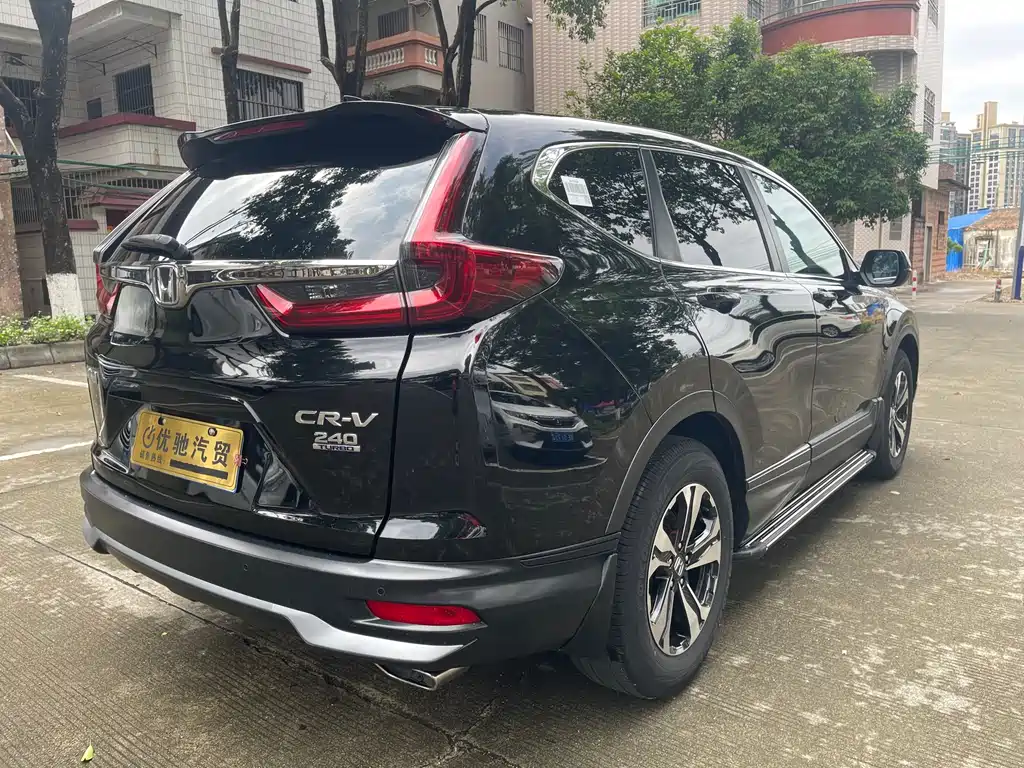Honda CR-V 2021 240TURBO CVT