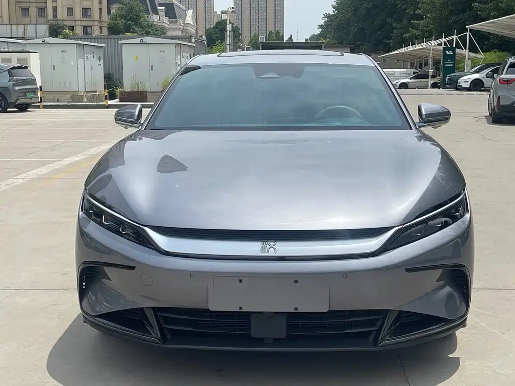 BYD Han — миниатюра 2