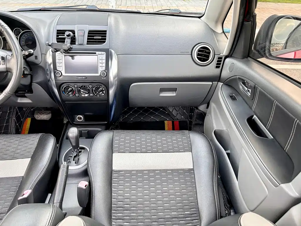Suzuki SX4 1.6L Auto Cool Sharp Type, фото 20