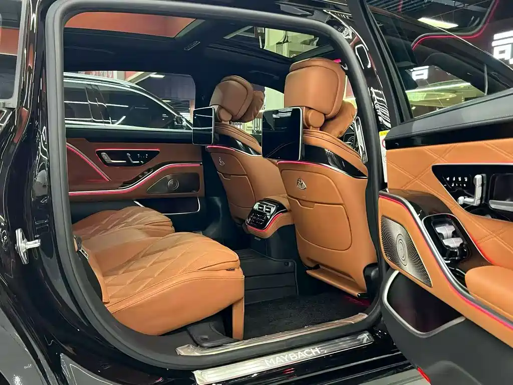 Mercedes-Benz S-Class — миниатюра 8