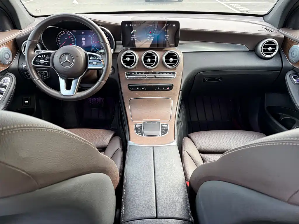 Mercedes-Benz GLC 2020 GLC 300 L 4MATIC