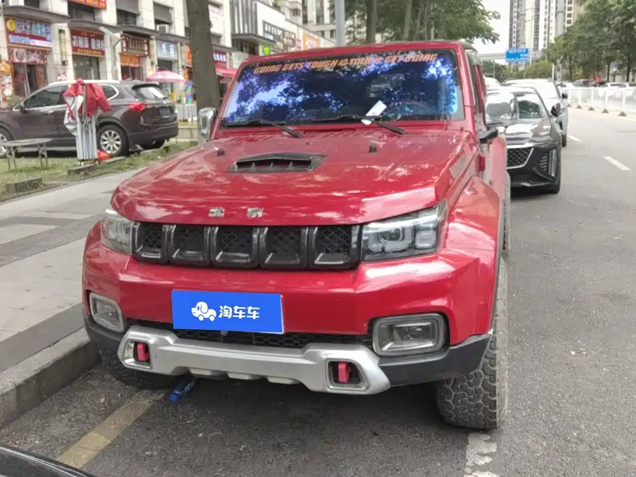 BAIC BJ40 2018 2.0T MT Luxury