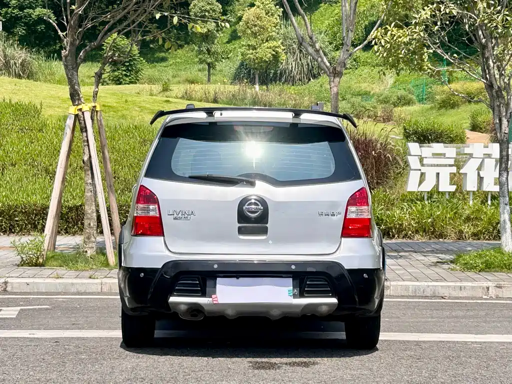 Nissan Livina — миниатюра 12