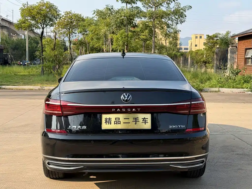 Volkswagen Passat — миниатюра 8