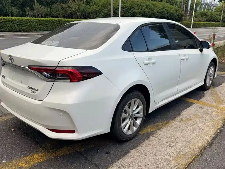 Toyota Corolla — миниатюра 7