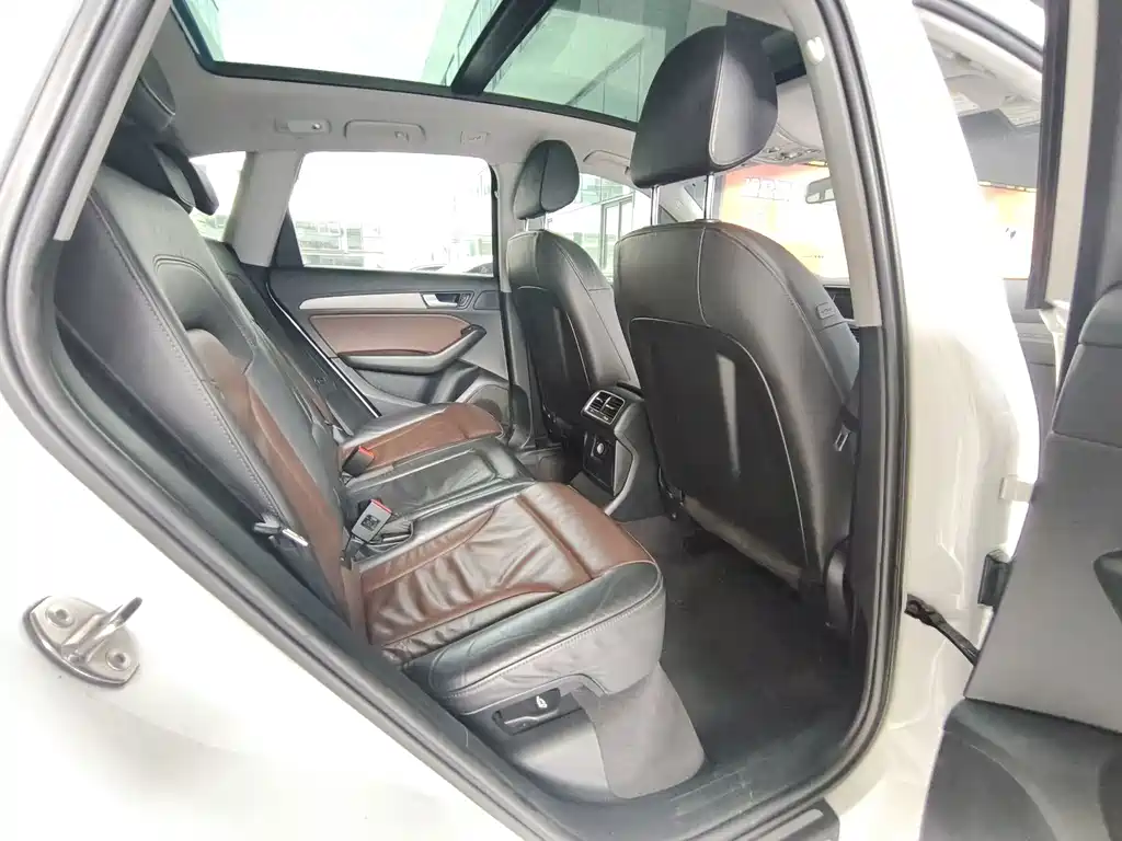 Audi Q5 — миниатюра 7