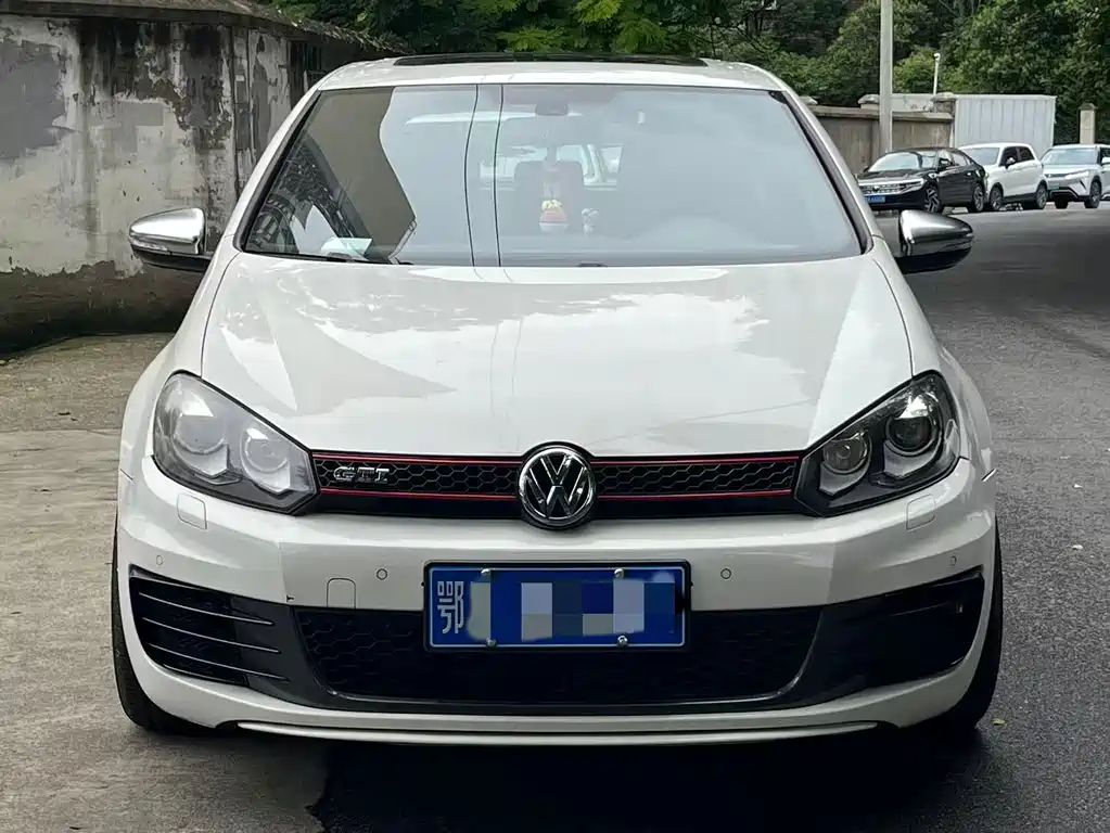 Volkswagen Golf GTI GTI 2010 2.0TSI GTI