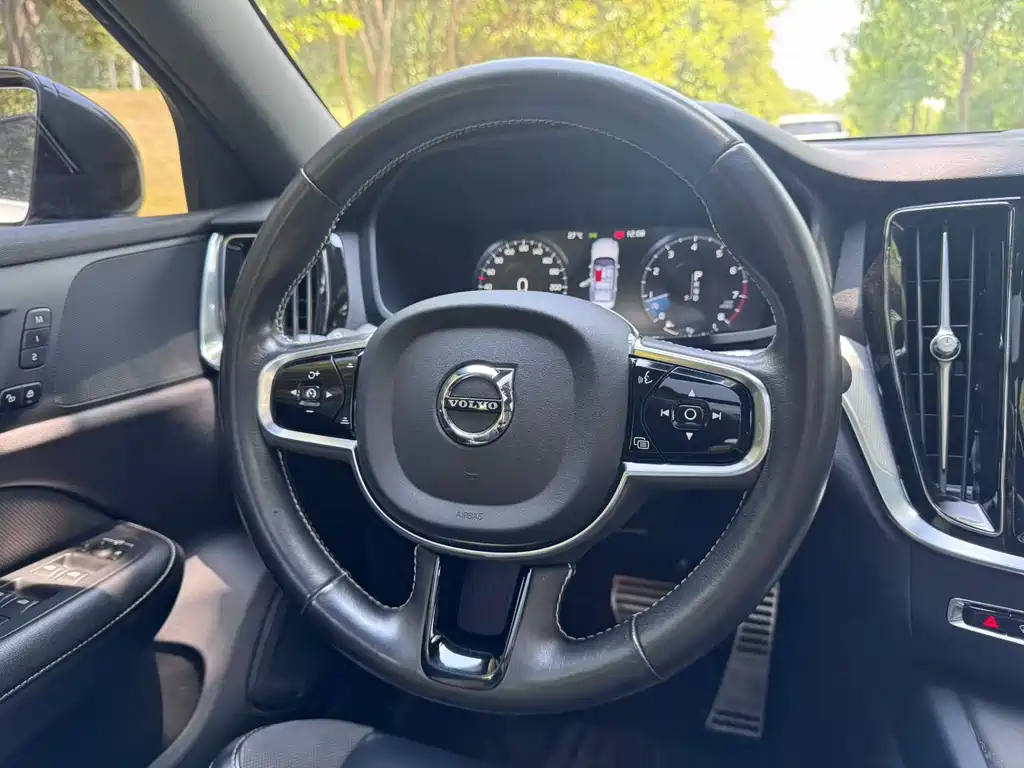 Volvo S60 2021 T4 Sport