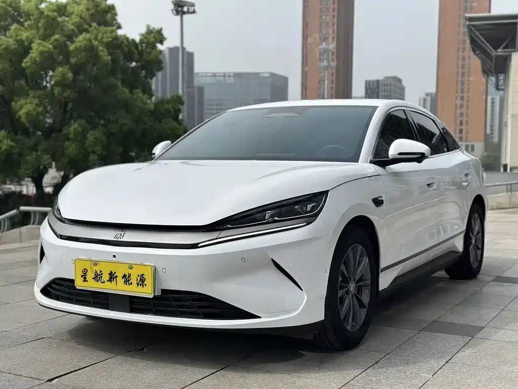 Byd Qin L 2025