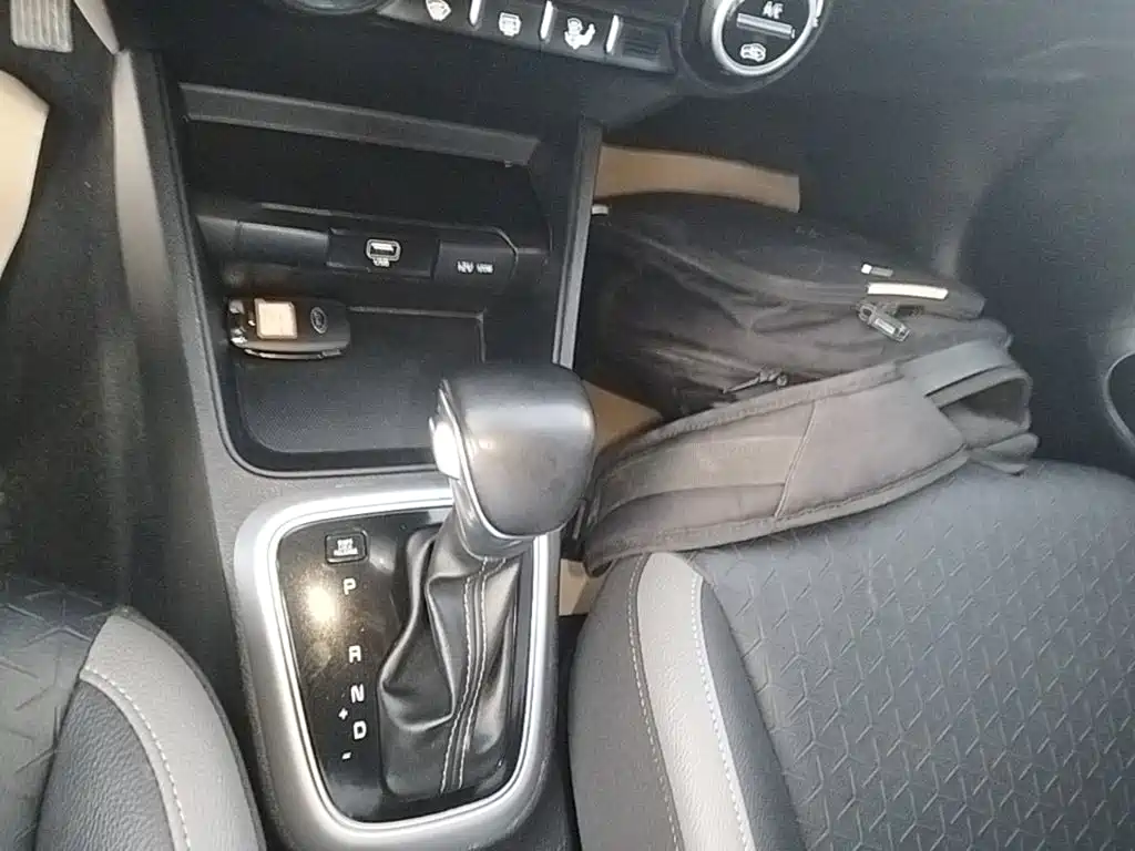 Kia KX1 - фото 14