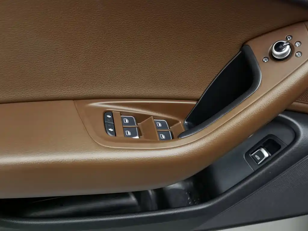 Audi A6L — миниатюра 9
