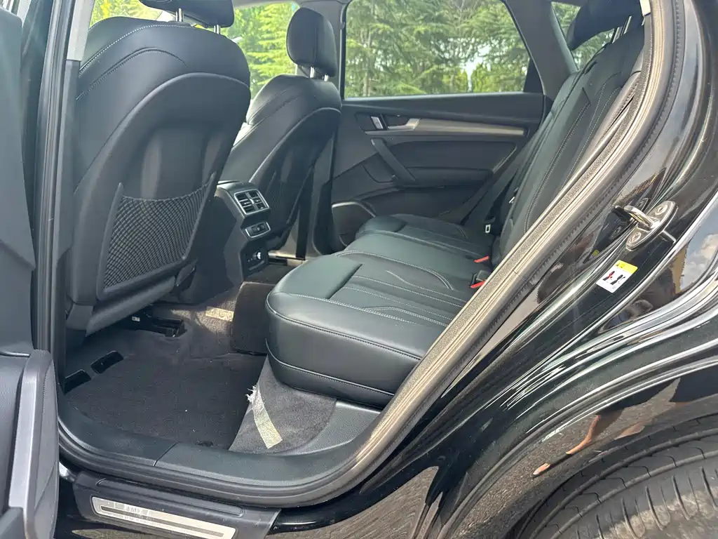 Audi Q5L 2025 45 TFSI Luxury