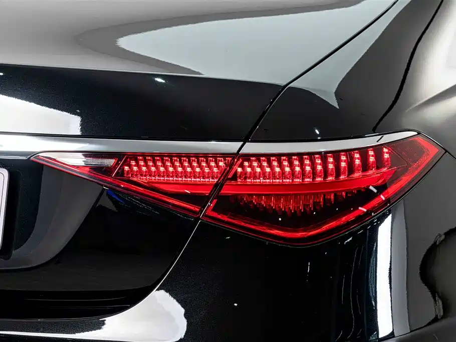 Mercedes-Benz S-Class — миниатюра 8