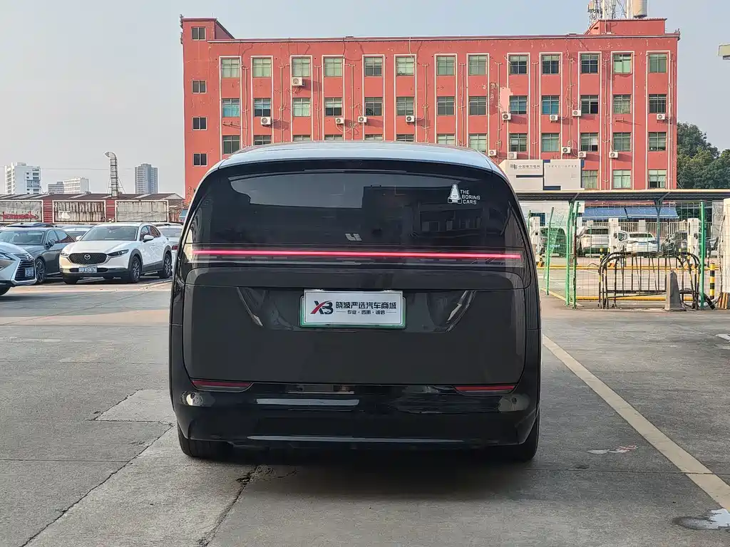Li Auto Li MEGA — миниатюра 6