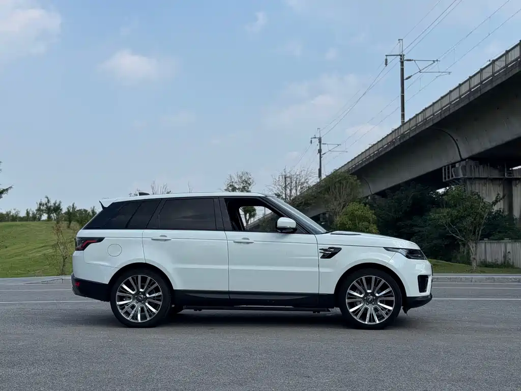 Land Rover Sport — миниатюра 7