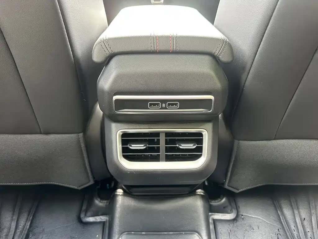 Geely Cowboy — миниатюра 15