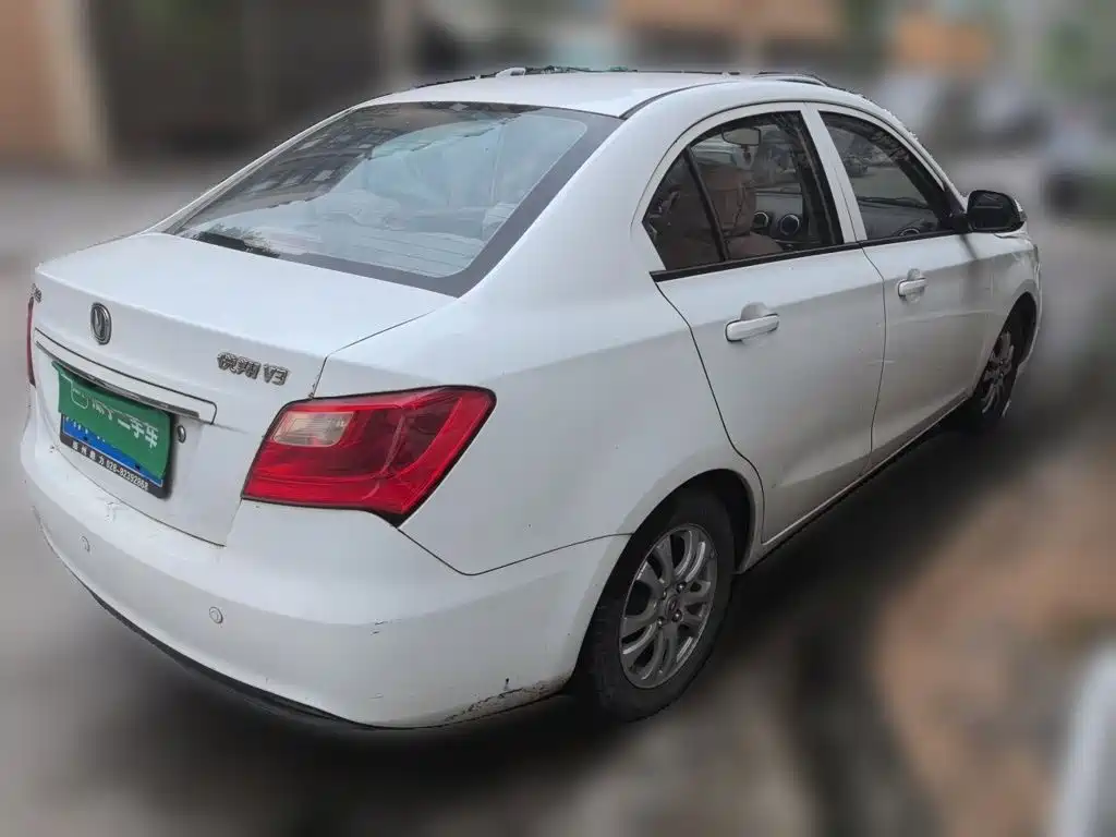 Changan V3 — миниатюра 6