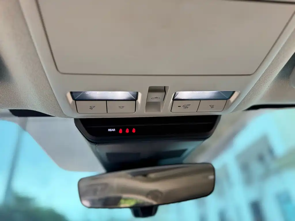 Mazda 3 Axela — миниатюра 27