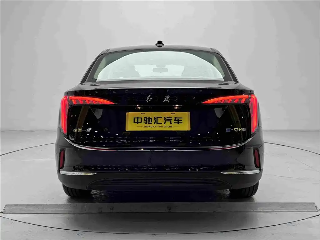Hongqi E-QM5 2024 500km