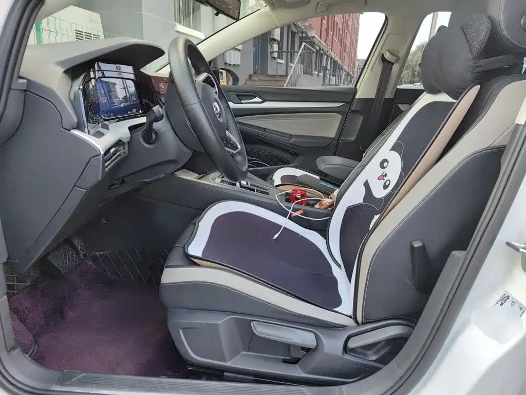 Volkswagen Golf — миниатюра 16