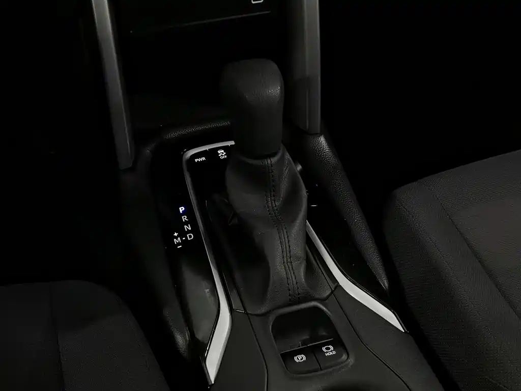 Toyota Frontlander — миниатюра 13