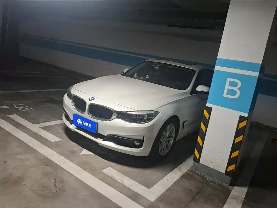BMW 3 Series GT 2017