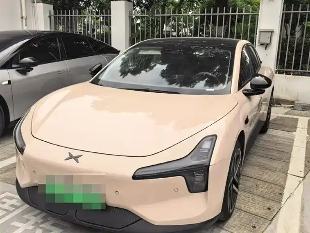 2025 Xpeng Mona M03